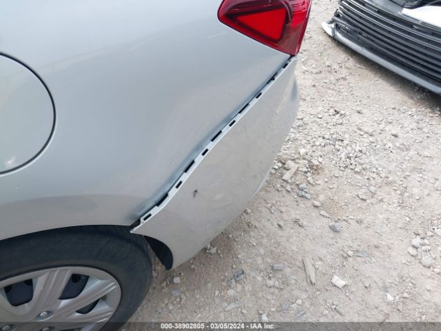 3KPA24AD8ME412252 KIA RIO LX