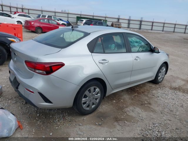 3KPA24AD8ME412252 KIA RIO LX