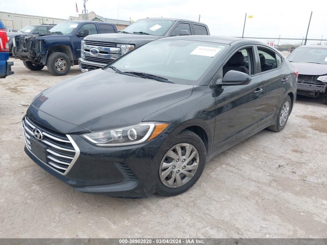 Hyundai ELANTRA SE 2017 5NPD74LF9HH113903 Image 2