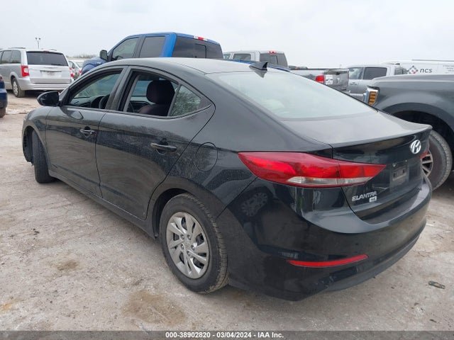 Hyundai ELANTRA SE 2017 5NPD74LF9HH113903 Image 3