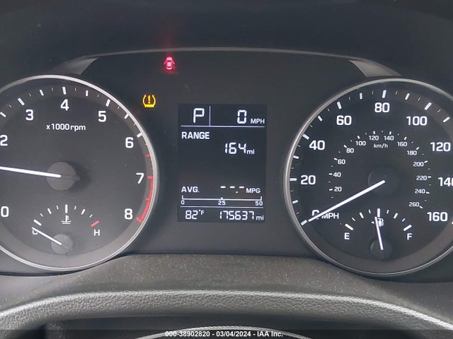Hyundai ELANTRA SE 2017 5NPD74LF9HH113903 Image 7