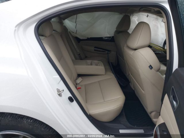19UUB1F38JA000120 Acura TLX