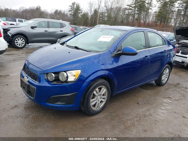 Chevrolet Sonic Lt Auto 2014 1G1JC5SH1E4186703 Image 2