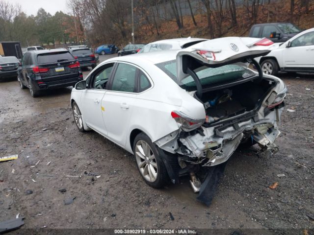 1G4PP5SK7F4216771 Buick Verano