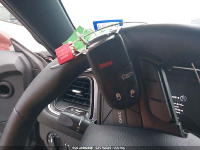2C3CDZAGXFH707097 Dodge Challenger Sxt