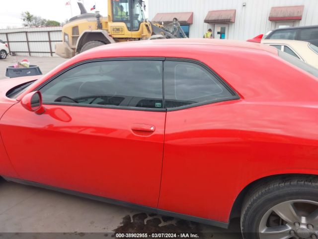 2C3CDZAGXFH707097 Dodge Challenger Sxt