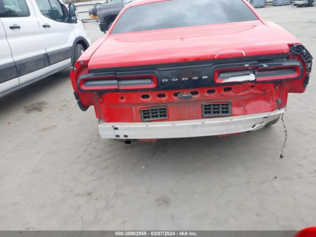 2C3CDZAGXFH707097 Dodge Challenger Sxt