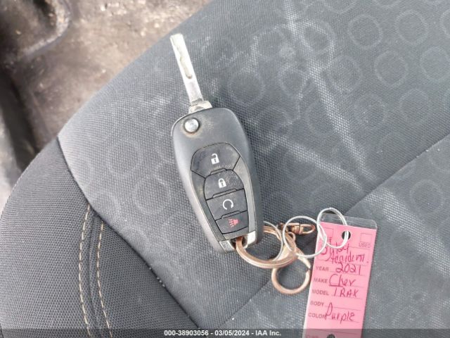 2021 CHEVROLET TRAX KL7CJNSB7MB347645 Photo 10
