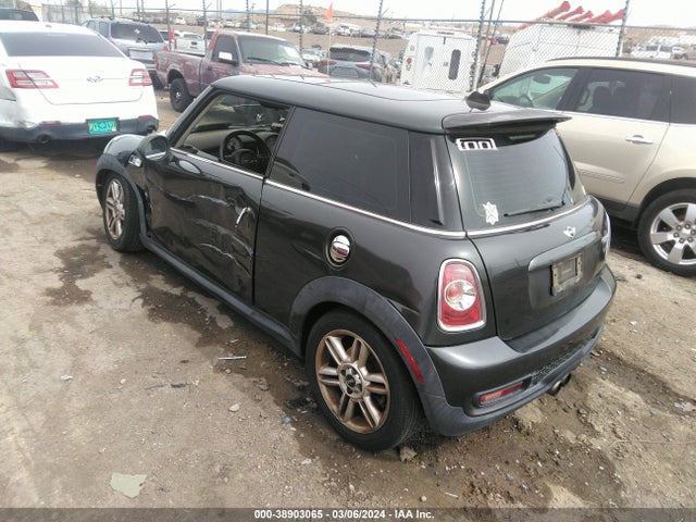 2013 MINI HARDTOP WMWSV3C55DT477382 Photo 2