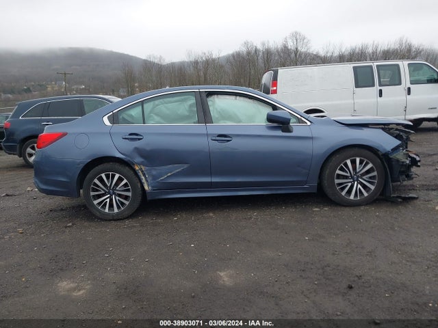 4S3BNAB69J3023844 Subaru Legacy 2.5i