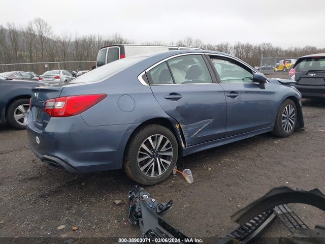 4S3BNAB69J3023844 Subaru Legacy 2.5i