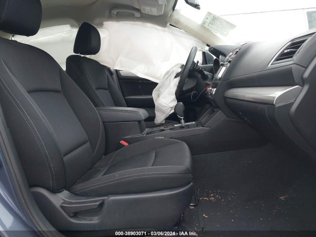 4S3BNAB69J3023844 Subaru Legacy 2.5i