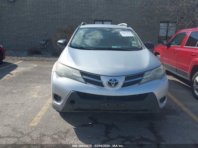 Toyota RAV4 LE 2015 2T3BFREV1FW310274 Image 12