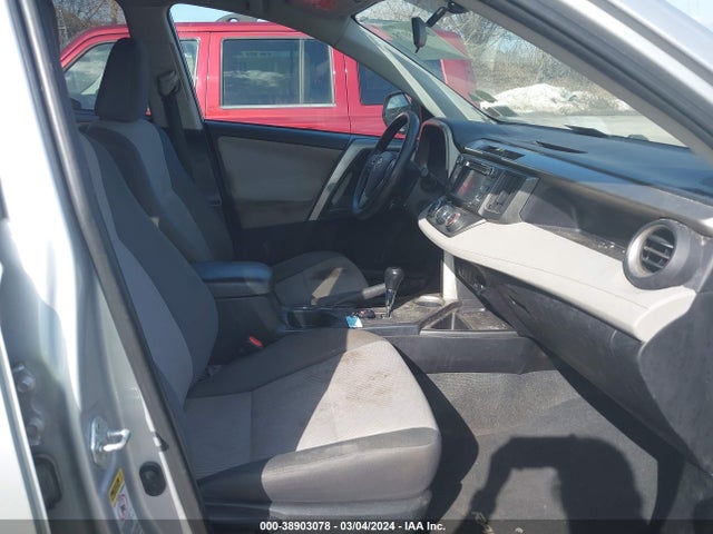 Toyota RAV4 LE 2015 2T3BFREV1FW310274 Image 5