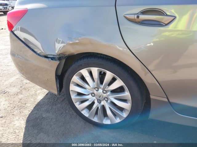 JH4KC1F55EC007233 Acura RLX