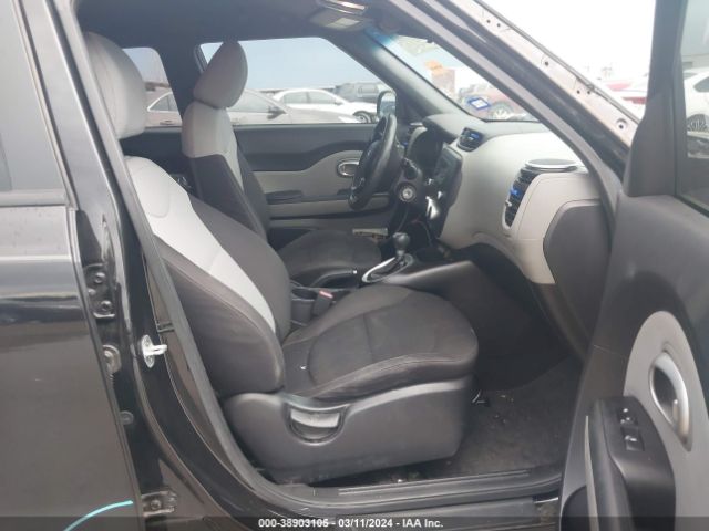 KNDJN2A26F7781656 KIA Soul