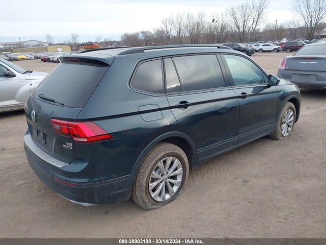 3VV0B7AX1JM070055 Volkswagen Tiguan 2.0t S