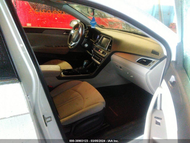 Hyundai SONATA SE 2018 5NPE24AF2JH727493 Image 5