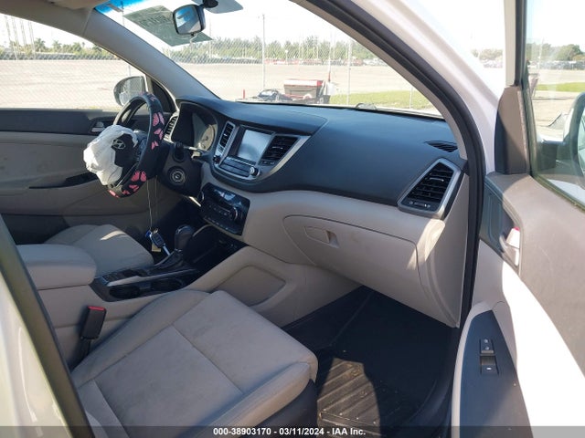 Hyundai TUCSON SEL 2018 KM8J33A47JU666003 Image 5