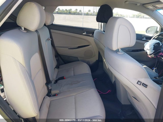 Hyundai TUCSON SEL 2018 KM8J33A47JU666003 Image 8