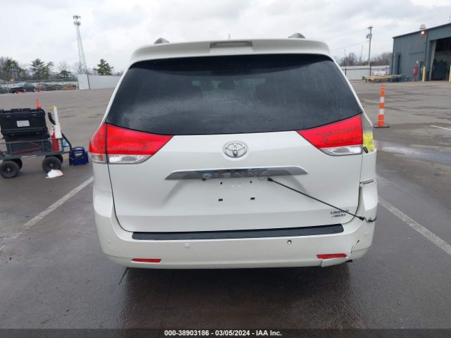 5TDDK3DC4ES075516 Toyota Sienna Limited 7 Passenger