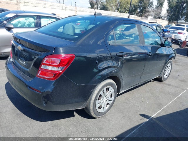 Chevrolet Sonic Ls Auto 2017 1G1JB5SG5H4145781 Image 4
