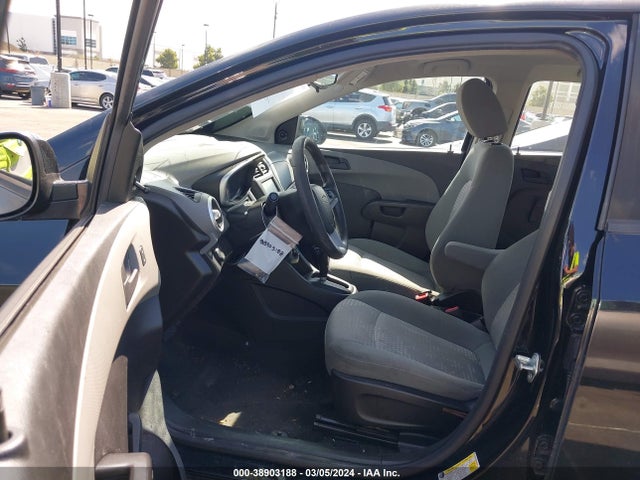 Chevrolet Sonic Ls Auto 2017 1G1JB5SG5H4145781 Image 5