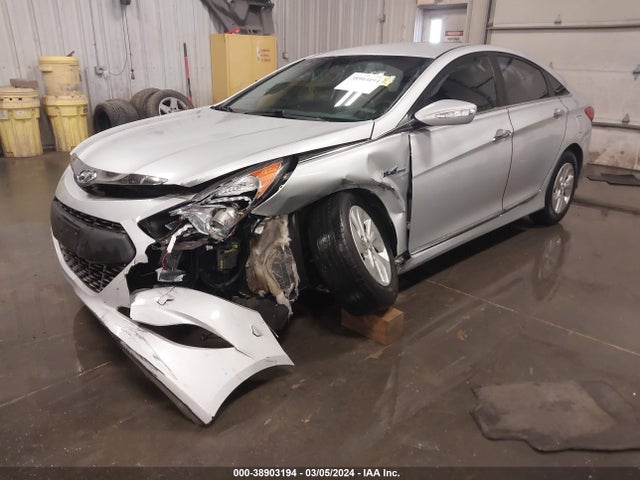 Hyundai SONATA HYBRID 2015 KMHEC4A49FA137569 Image 6