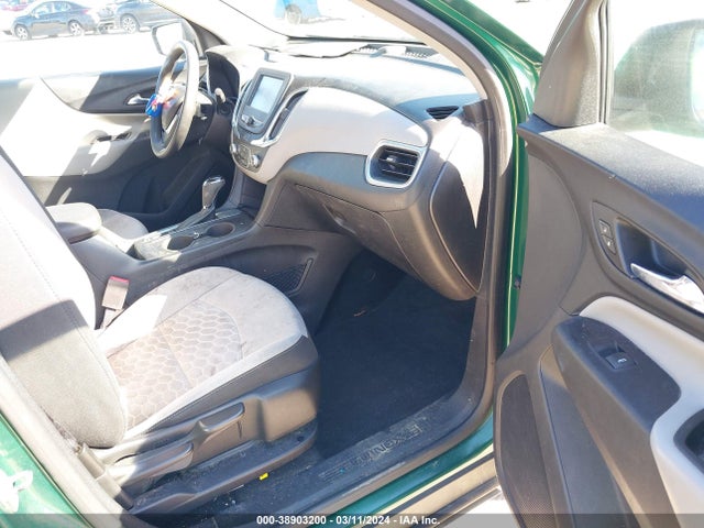 Chevrolet EQUINOX LS 2018 2GNAXHEV6J6205955 Image 5