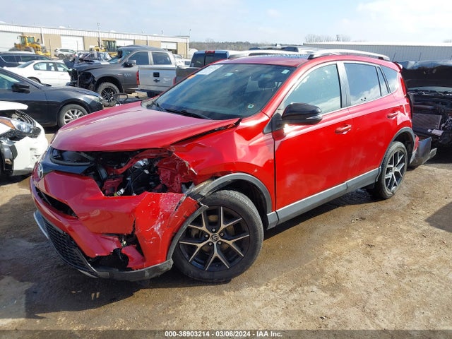 Toyota RAV4 SE 2016 JTMJFREV1GJ081705 Image 2