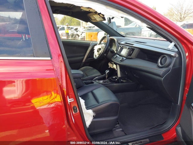 Toyota RAV4 SE 2016 JTMJFREV1GJ081705 Image 5