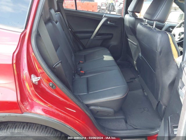 Toyota RAV4 SE 2016 JTMJFREV1GJ081705 Image 8