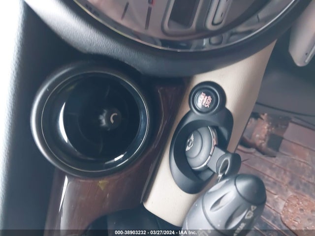 2009 MINI COOPER S CLUBMAN WMWMM33549TP91916 Photo 10