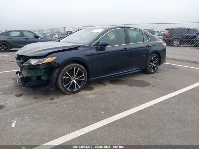 Toyota CAMRY SE 2020 4T1G11AK9LU389554 Image 2