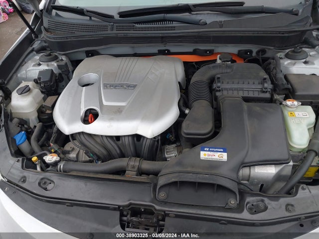 Hyundai Sonata Hybrid Limited 2015 KMHEC4A49FA127785 Image 10