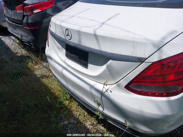 55SWF4JB4HU229499 Mercedes-Benz C 300 Luxury/sport