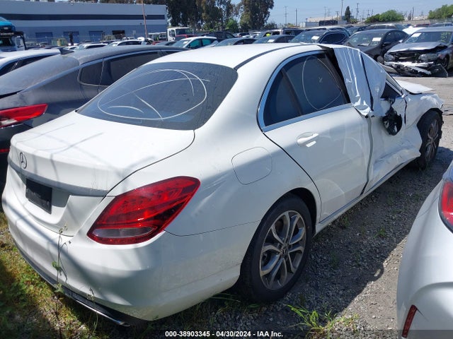 55SWF4JB4HU229499 Mercedes-Benz C 300 Luxury/sport