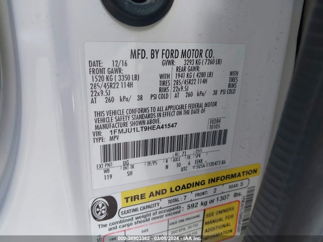 Ford Expedition Platinum 2017 1FMJU1LT9HEA41547 Image 9