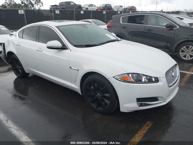 2013 JAGUAR XF SAJWA0ES9DPS87144 Photo 0