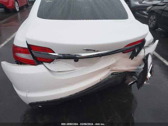 2013 JAGUAR XF SAJWA0ES9DPS87144 Photo 5