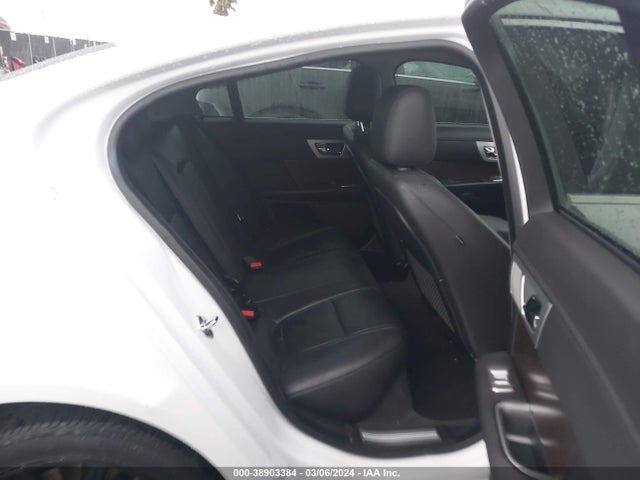 2013 JAGUAR XF SAJWA0ES9DPS87144 Photo 7