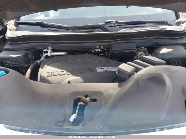 Honda Pilot Touring 2016 5FNYF5H96GB023747 Image 10