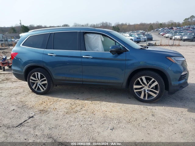 Honda Pilot Touring 2016 5FNYF5H96GB023747 Image 13