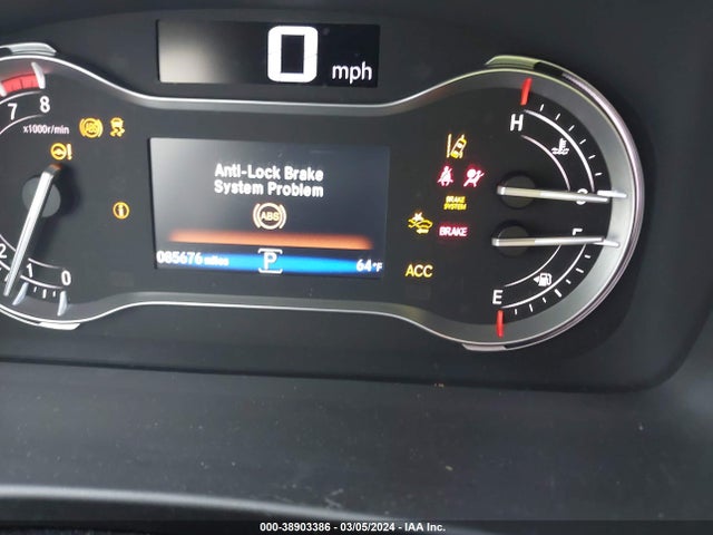 Honda Pilot Touring 2016 5FNYF5H96GB023747 Image 15