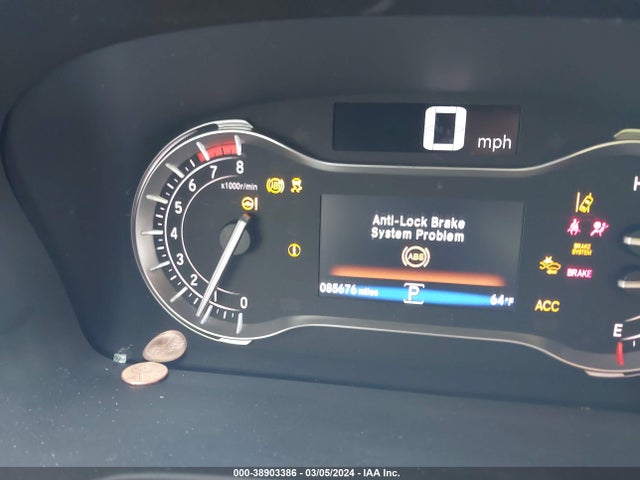 Honda Pilot Touring 2016 5FNYF5H96GB023747 Image 7