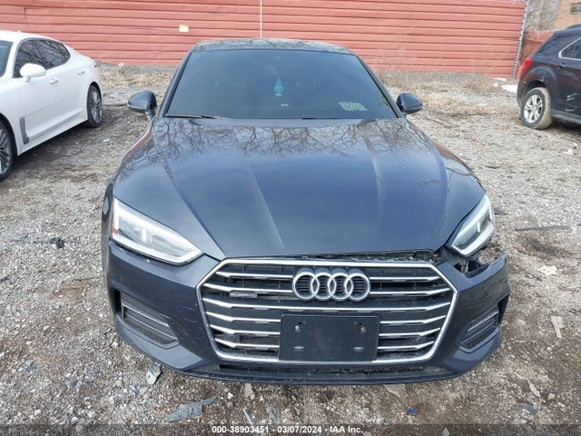 WAUBNCF50JA060075 Audi A5 2.0t Premium