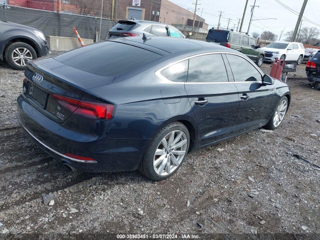 WAUBNCF50JA060075 Audi A5 2.0t Premium