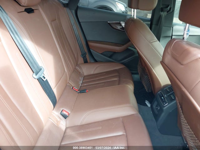 WAUBNCF50JA060075 Audi A5 2.0t Premium