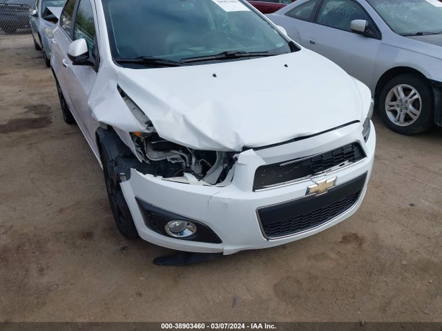 Chevrolet Sonic Ltz Auto 2015 1G1JE5SBXF4189168 Image 6