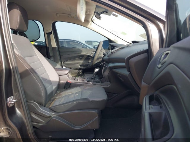 Ford ESCAPE S 2017 1FMCU0F71HUC49249 Image 5